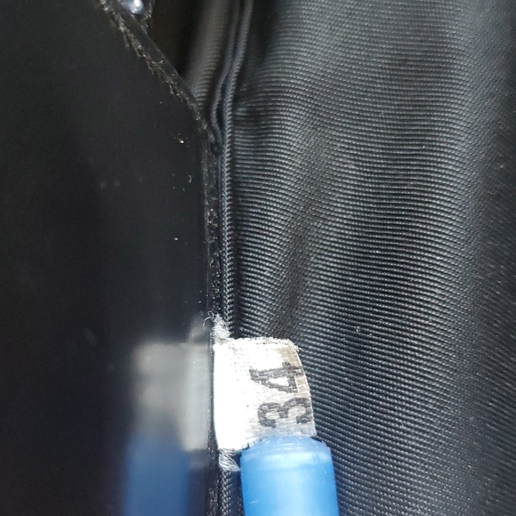 💥💥SOLD💥💥PRADA SLING BAG - Picture 9 of 11